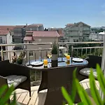 Andeles Appartement *